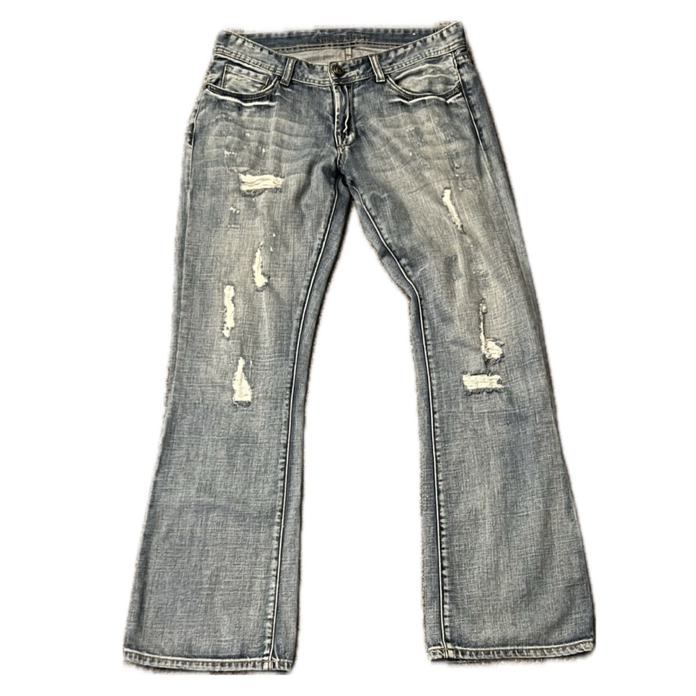*SOLD Vintage early 2000s Guess Jeans distressed slim bootcut
